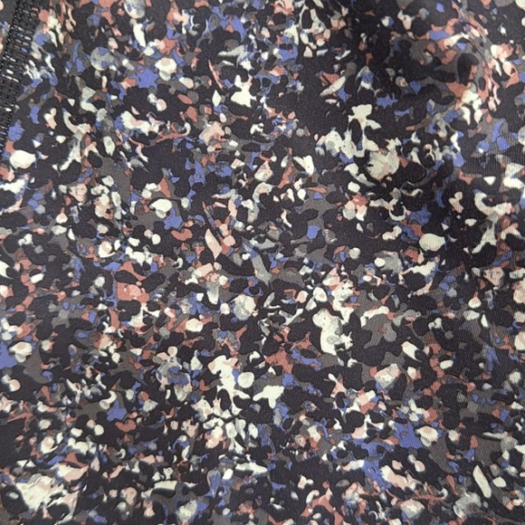 Athleta Rainier Printed mesh tight sandstone athletic leggings - Picture 9 of 9